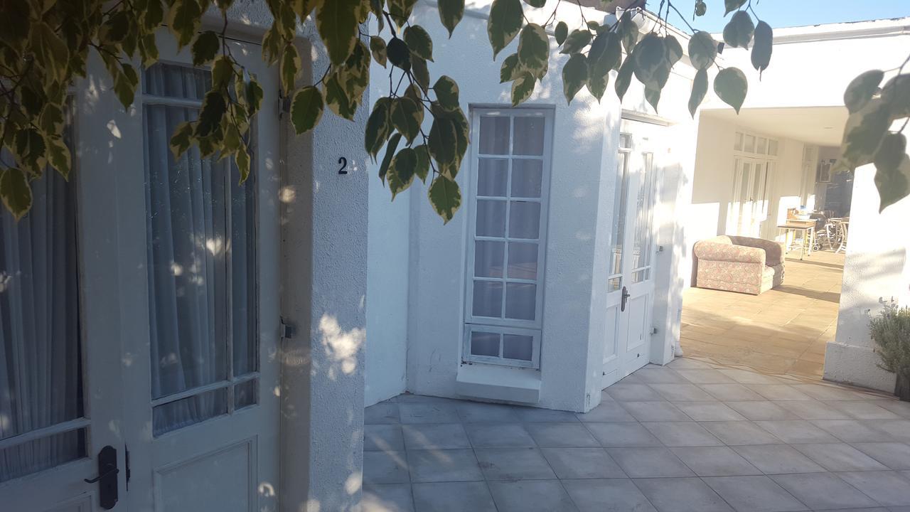 Blu Bed & Breakfast Port Elizabeth Extérieur photo