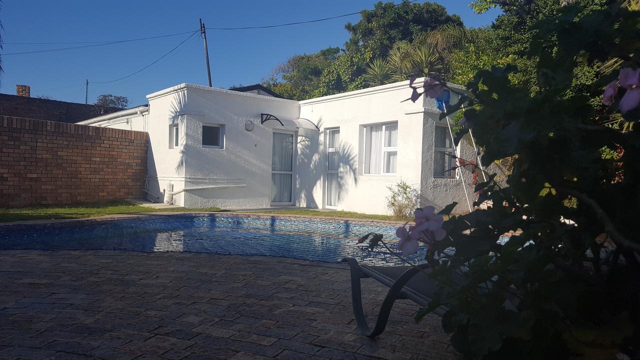 Blu Bed & Breakfast Port Elizabeth Extérieur photo