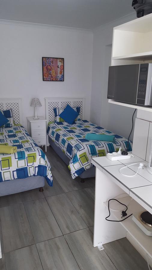 Blu Bed & Breakfast Port Elizabeth Extérieur photo